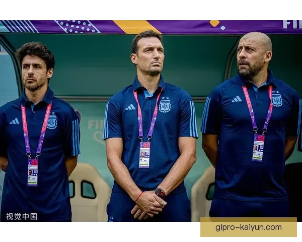 斯卡洛尼防守效率持续提升，球队防线表现稳健引发关注