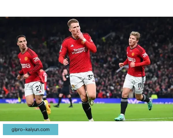 恰尔汗奥卢关键比赛表现引发关注，状态回暖值得期待